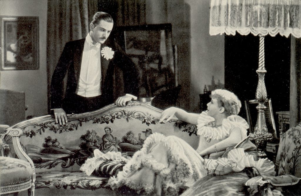 Hilde von Stolz mit Anton Walbrook in "Maskerade" (1934)